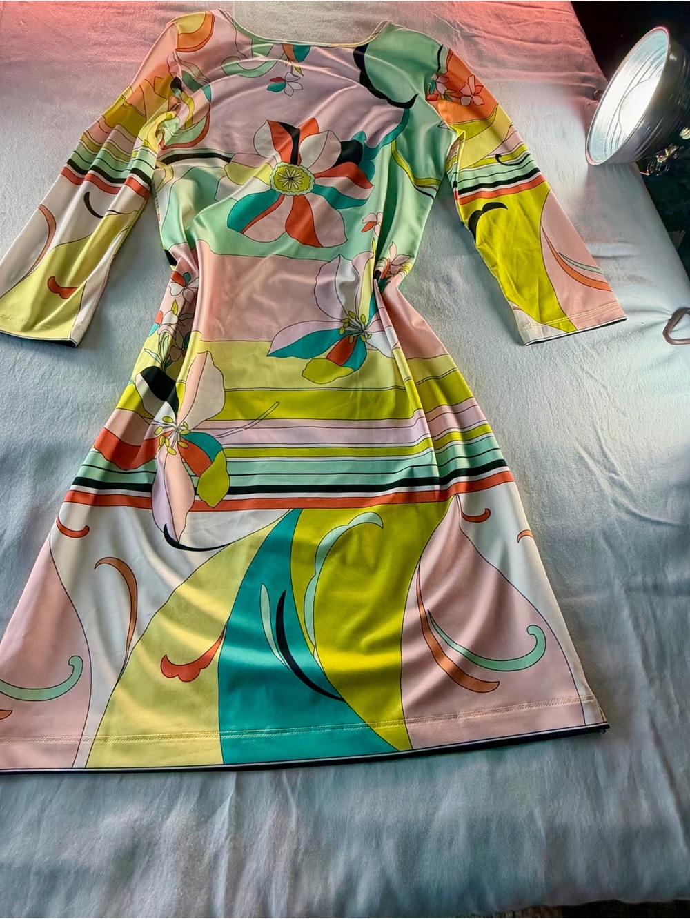 Dress - Picture 8 of 11